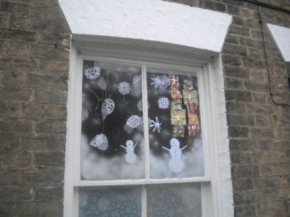 2021 Gwydir St festive window